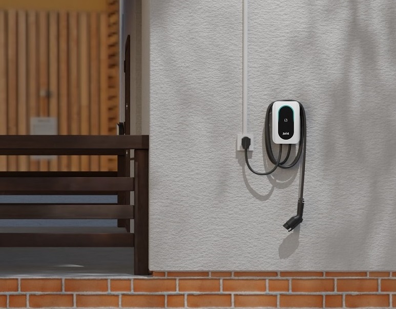 EVL002 Home EV Charging Station